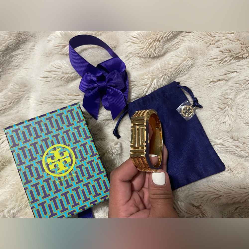 Tory Burch for Fitbit Flex 2 Metal Hinged Bracelet Gold